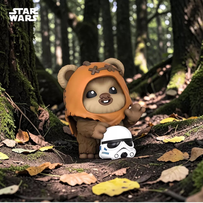 Star Wars Cosbi Bobble-Head Figure Wicket