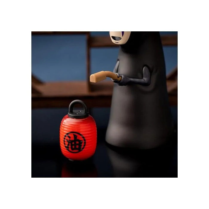 Lámpara Studio Ghibli Spirited Away No Face posición detalle 5